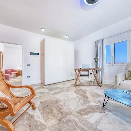 Casa Serena 10 Boutique- Adults Only-breakfast Included Konukevi